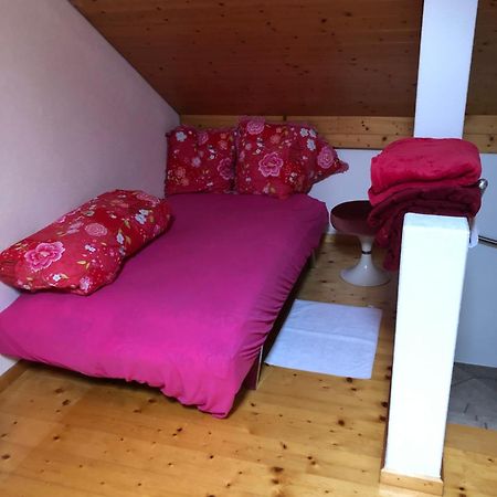 Gemuetliche Ferienwohnung Mit Garten Biasca Εξωτερικό φωτογραφία